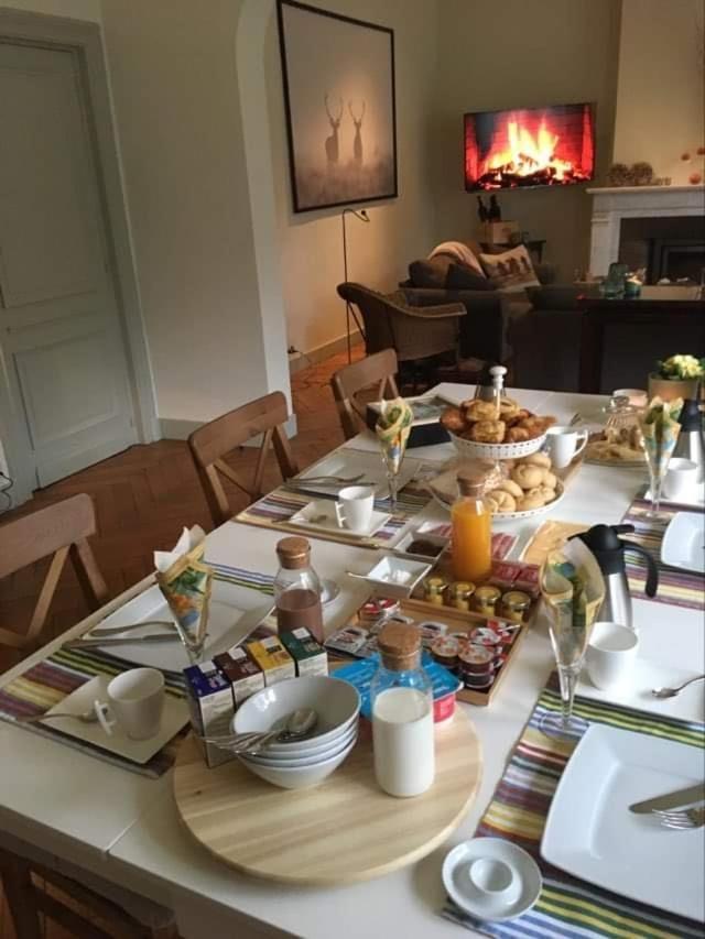 De Gelaarsde Kat Bed & Breakfast Ieper Exterior photo